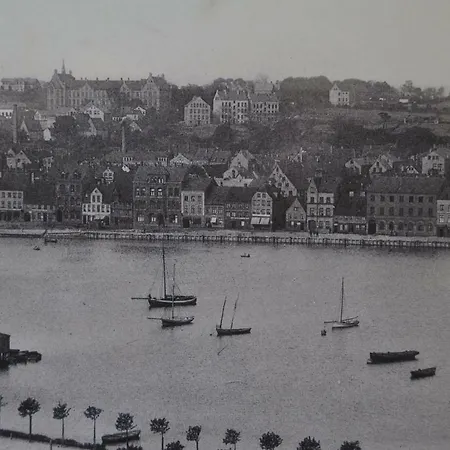 Hafenblick Vom Kapitänshaus Flensburg